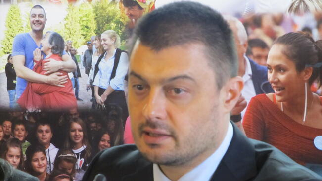 Николай Бареков стартира партията си от В. Търново