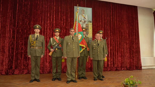 Бригаден генерал Стефан Янев пое управлението на НВУ
