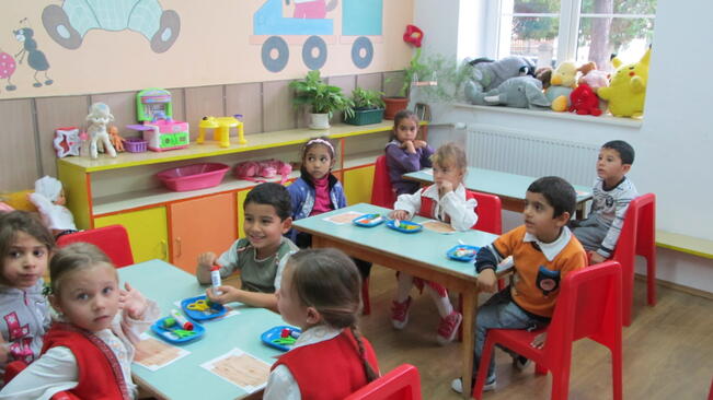 Директори на детски градини искат намаляване на децата в групите