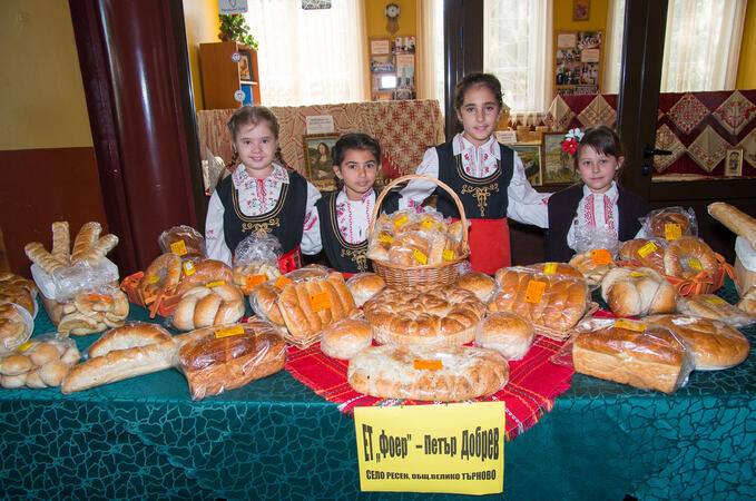 "Никой не е по-голям от хляба" - доказаха за поредна година в село Ресен  