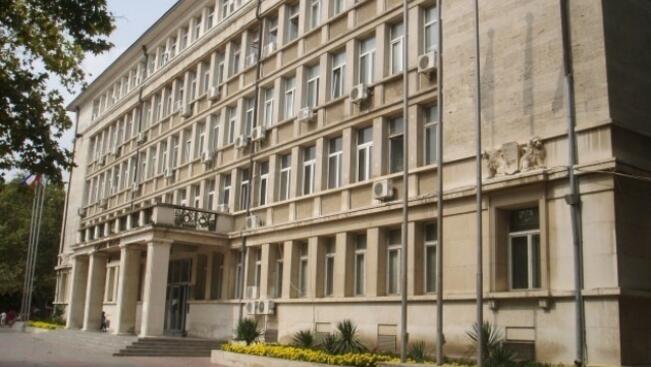 Сигнал за бомби затвори съдебните палати във Варна