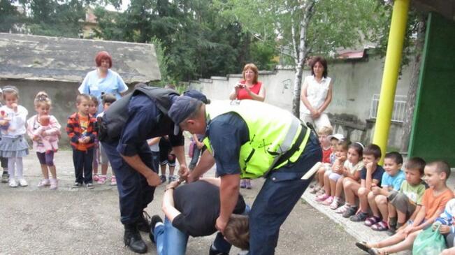 Откриват Детски полицейски управления в 4 училища в област Габрово