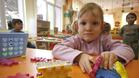 Децата от детските градини в сборни групи по празниците