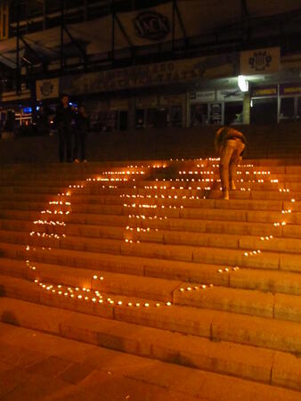 Светлинна инсталация за „Часът на земята“ в Търново
