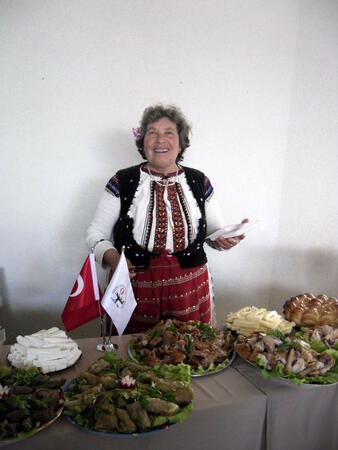 С хляб, сол и местни обичаи Иваново посрещна гости от Турция