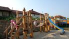 Подновяват детските площадки в града