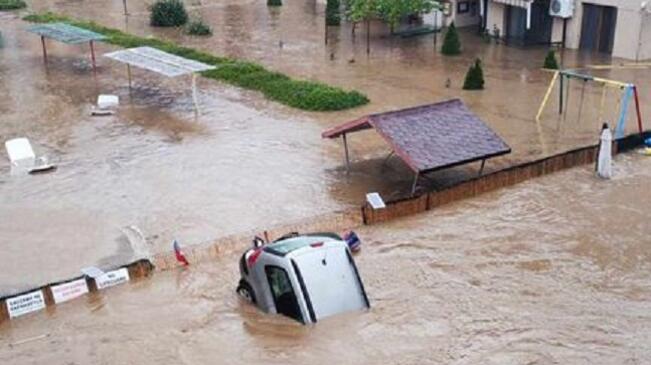 Потоп по Южното Черноморие! Има жертви!
