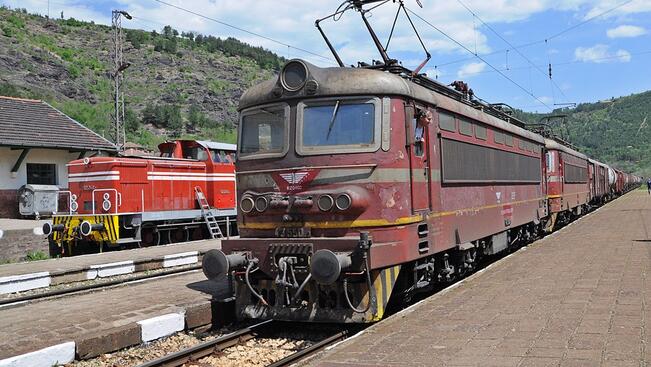По-лесно пътуване от Троян до София с влак