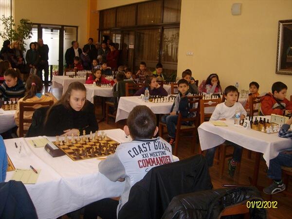 Усилени тренировки по шах за Държавния турнир