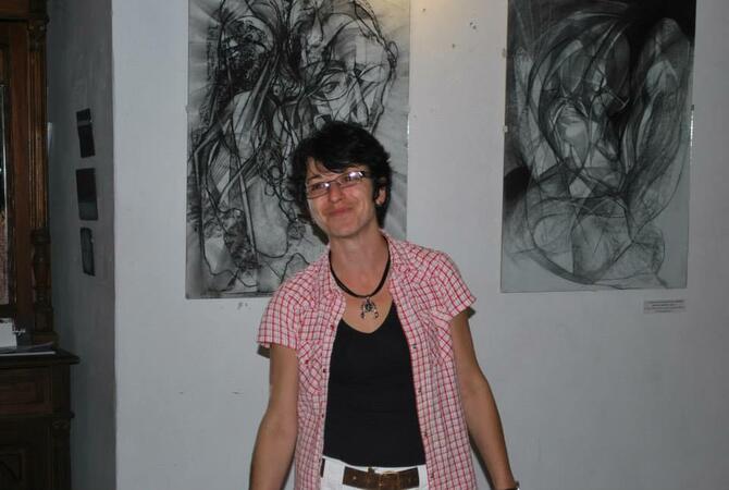 Жасмина Володева показва емоциите си в рисунки