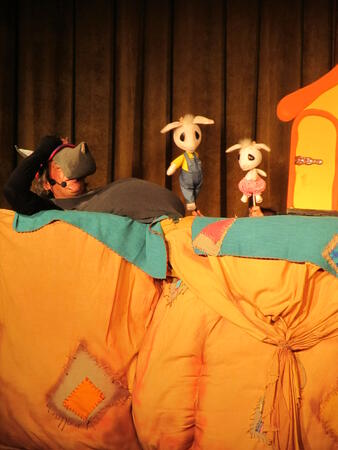 "Летящ" старт за Семеен куклен театър – 2 сезон