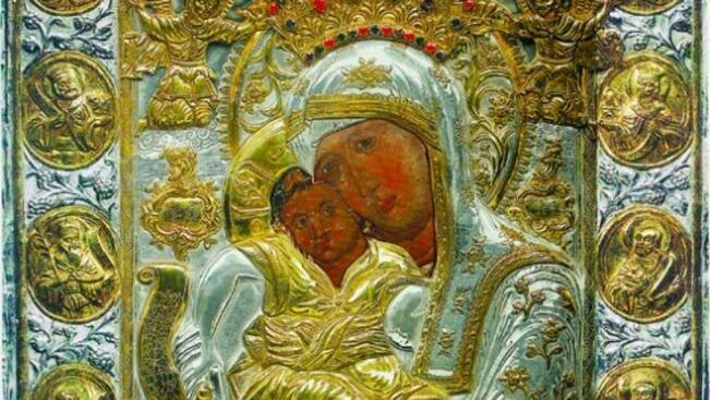"Пътуването" на иконата Света Богородица - Достойно есть