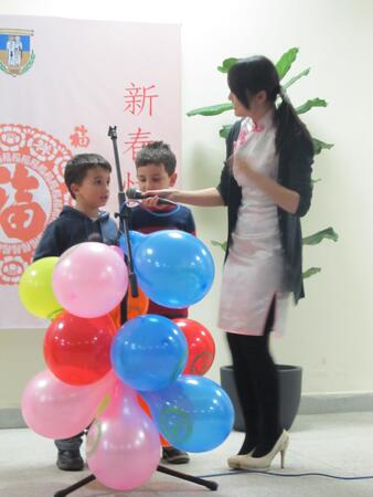 "Конфуций" отпразнува Китайската нова година