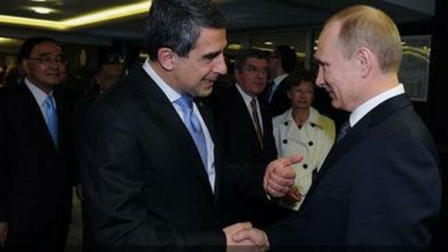 Плевнелиев крие за среща с Путин