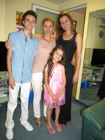 Най-пеещото семейство в Търново - Тони, Деси и Светльо