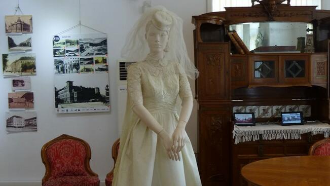 Сватбена рокля от 1959 г. краси РИМ-Русе