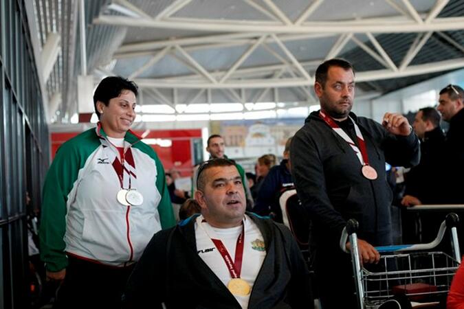 3 златни, сребърен и 3 бронзови медала за българските параолимпийци в Доха