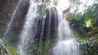 Двама туристи са затиснати след срутване на Крушунските водопади