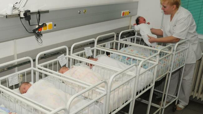 1603 бебета са се родили в МБАЛ-Русе за 2015 г.