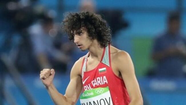 Финалистът на висок скок на олимпийските игри Тихомир Иванов бе на подготовка във В.Търново