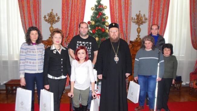 Клуб "Различни и равни" гостува на митрополит Наум