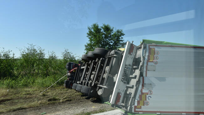 Два ТИР-a катастрофираха на пътя Русе - Плевен 