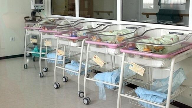 Драстичен спад на раждаемостта, шокиращи данни за Варна
