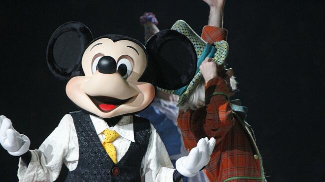 Мики Маус чукна 85