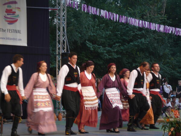 Трета фестивална вечер