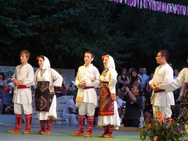 Трета фестивална вечер