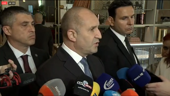 Радев: Чии интереси защитават политици от НС и от кабинета? Очевидно в много случаи не българските