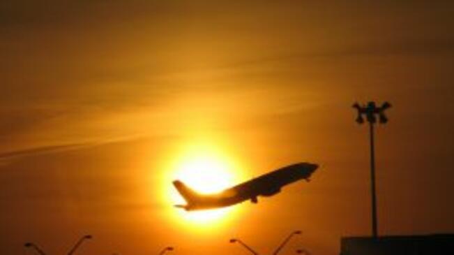 Литекс заминава за Англия