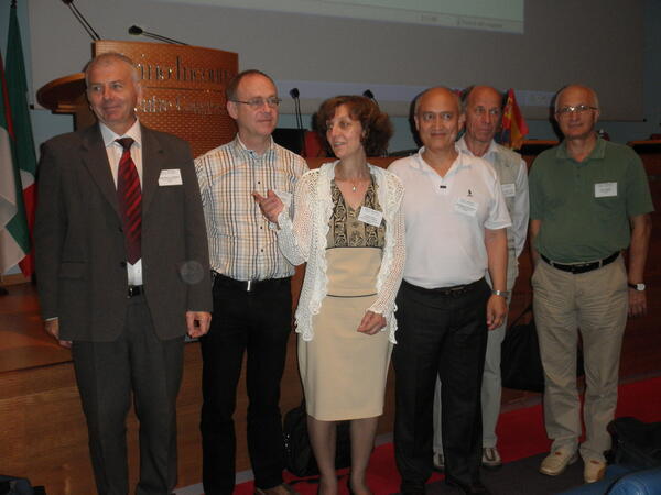 Поредно признание за български физици

