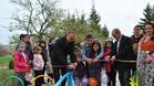 Басарбово се сдоби с нов парк с детска площадка