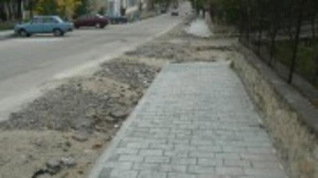Отложиха за пролетта асфалтирането на дряновските улици