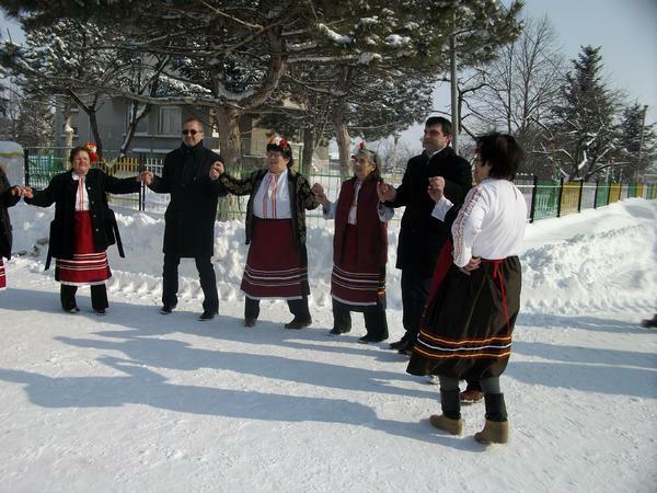 Вино и добро настроение се лее в Две могили и село Екзарх Йосиф