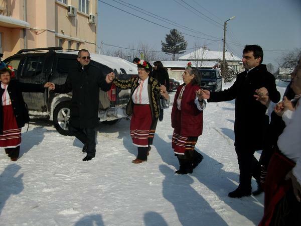 Вино и добро настроение се лее в Две могили и село Екзарх Йосиф