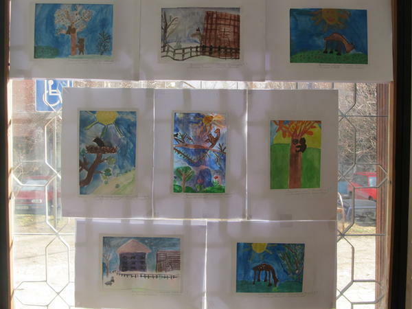 Ученици от СОУ "Емилян Станев" подредиха изложба