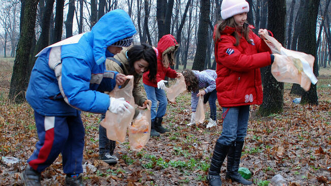 Община Стражица се включва в "Да почистим България за един ден"