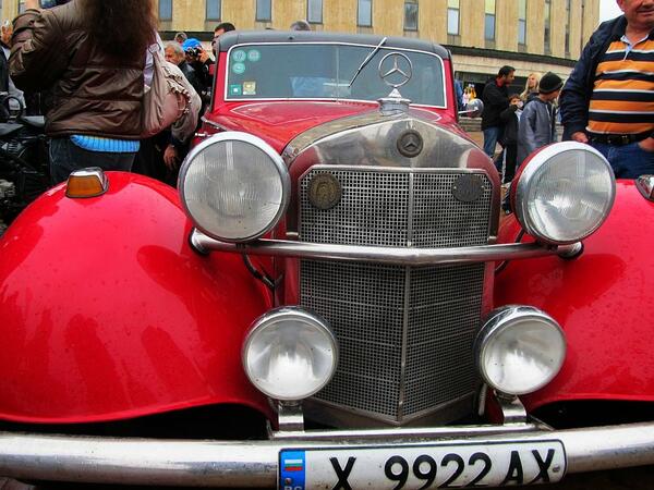 Най-интересните ретро автомобили се събраха в Габрово