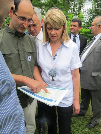 Нона Караджова откри новата защитена местност край Търново
