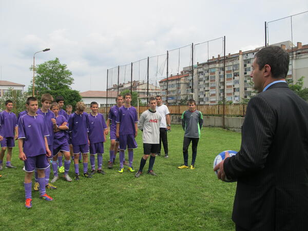 Изграждат нов стадион във Велико Търново