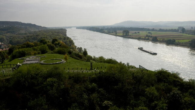 Богат румънец с проект за мост над Дунав