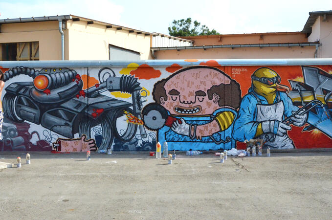 Индустриален графити фест събра творци от страната