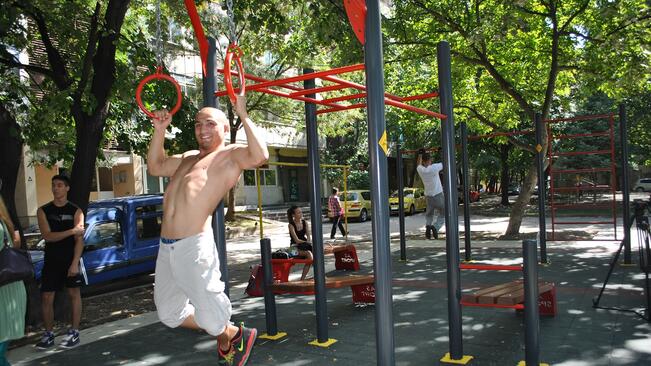 Русенци ще поддържат форма със стрийт фитнес от днес
