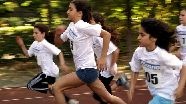 Спортно лято за децата на Армените