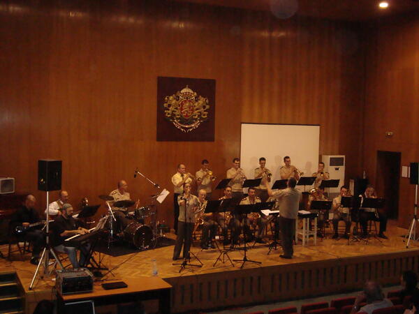 Военен биг бенд