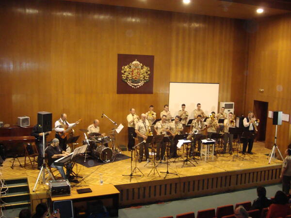 Военен биг бенд