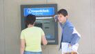 Крадци на пари от банкоматни карти - хванати
