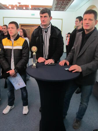 18-годишен боксьор стана Спортист на Велико Търново за 2012-та
